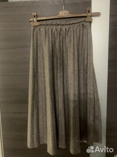 Продам юбки 50, 52 размера