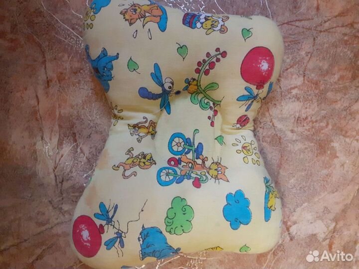 Подушка ортопедическая для малыша