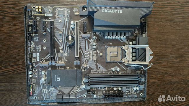 Материнская плата gigabyte z490 UD купить в Астрахани | Электроника | Авито
