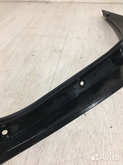 Водосток задний Mercedes Benz S500L W221 M273.961