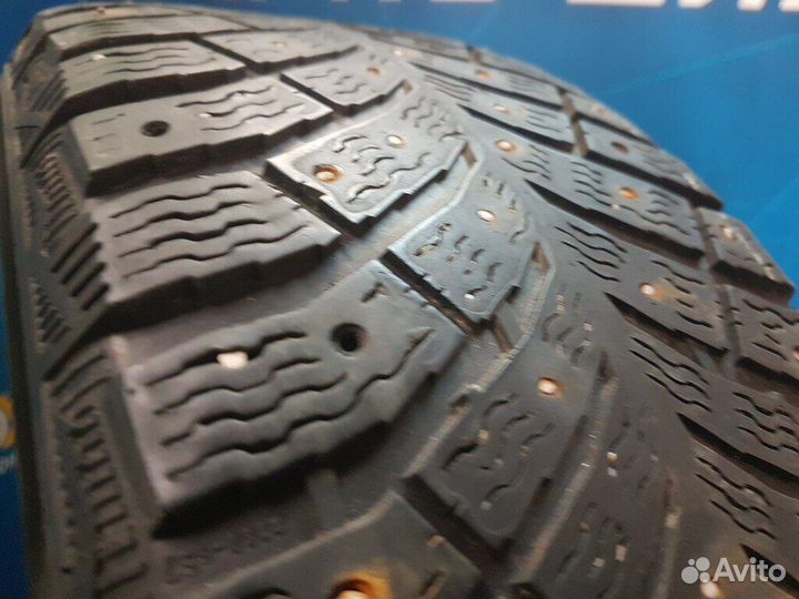 Michelin X-Ice North 4 205/55 R16