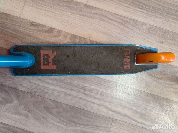 Трюковой самокат Rrampa 180AL