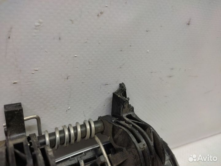 Ручка двери правая Renault Logan 2 2014