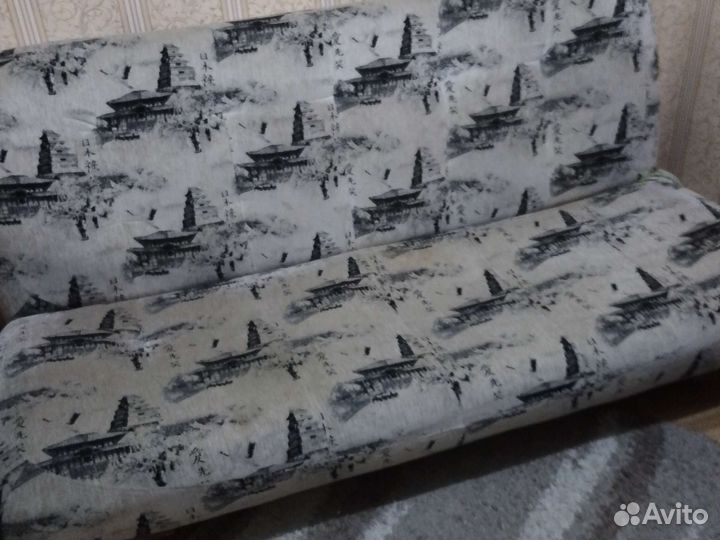 Отдам диван бесплатно