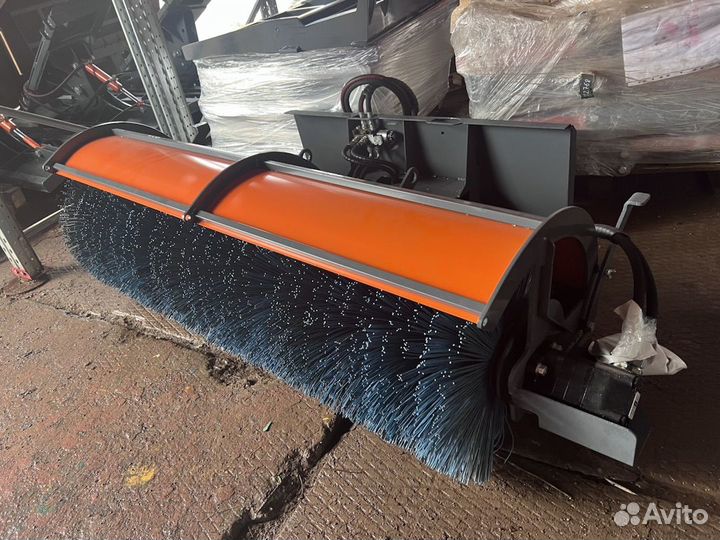 Щетка 1800 с гидроповоротом для Lonking 312