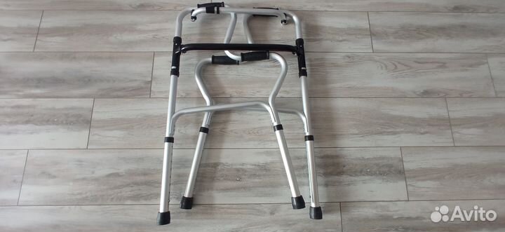 Ходунки для пожилых людей и инвалидов