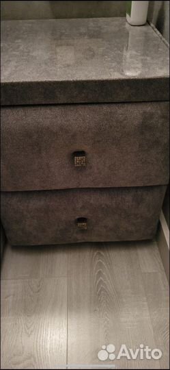 Тумбочка новая
