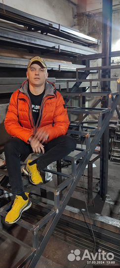 Металлическая лестница под ключ