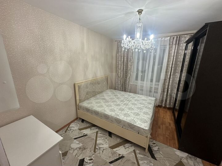 2-к. квартира, 60 м², 4/4 эт.