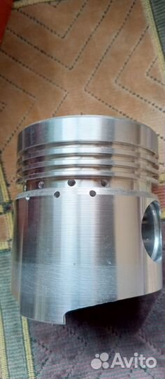 Продам поршни на минитрактор