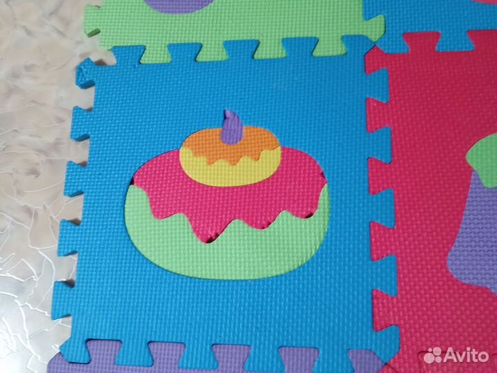 Развивающий коврик