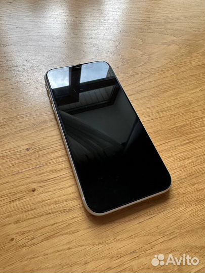 iPhone xr 128 gb