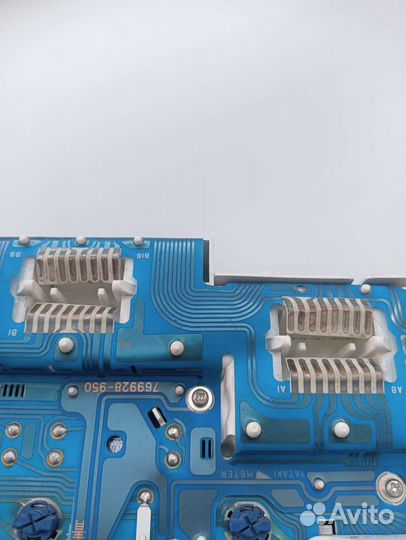 Приборная панель(спидометр) mitsubishi pajero3