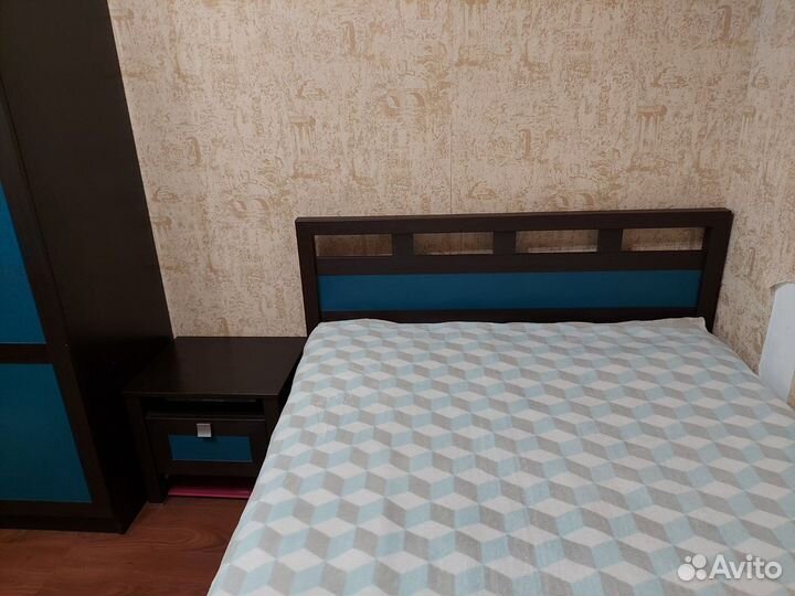 Спальный гарнитур б/у