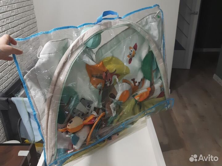 Развивающий коврик tiny love музыкальный