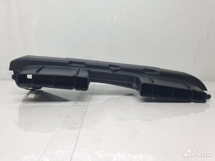 Воздуховод Bmw 3-Series E90 3.0D 2011