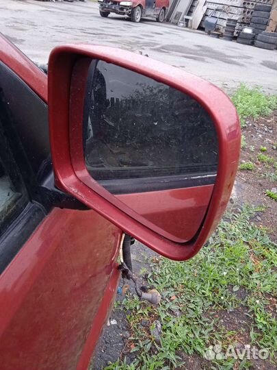 Зеркало правое Nissan Terrano 2 Ниссан Террано 2