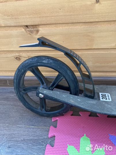 Самокат взрослый reaction 200