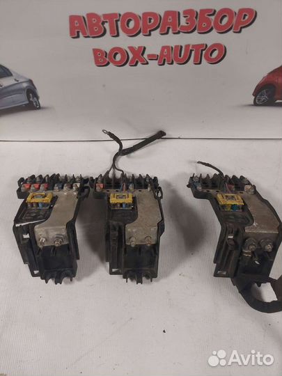 Блок предохранителей Peugeot 308