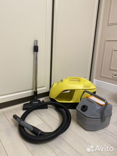 Пылесос Karcher DS 5.800 Waterfilter