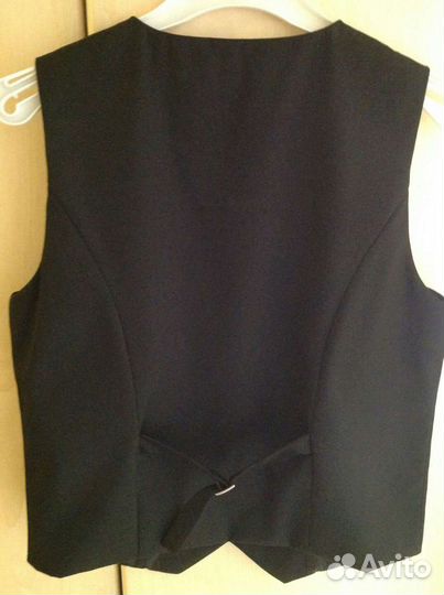 Жилет школьный черный