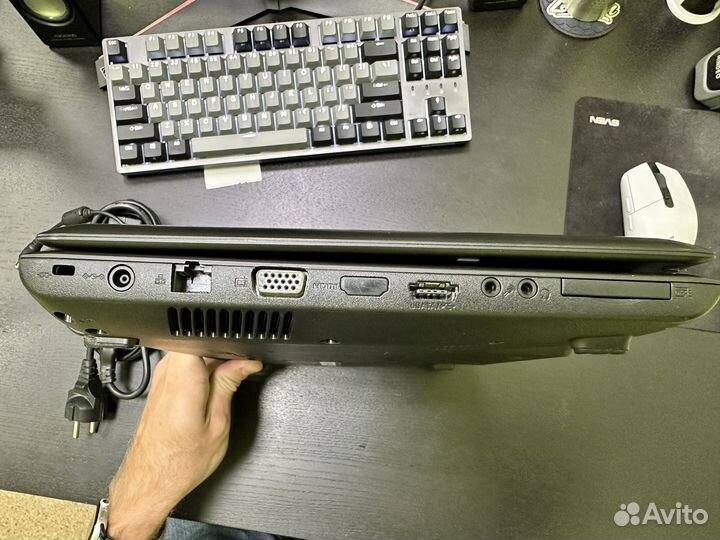 Ноутбук Samsung R418