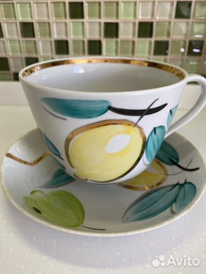 Фарфоровые чайные чашки гиганты