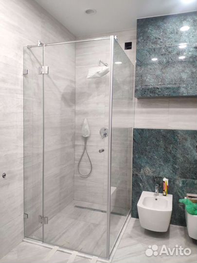 Закалённое стекло, душевые кабины