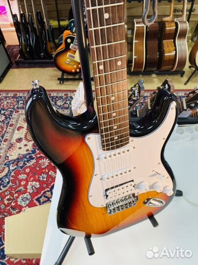 Электрогитара Homage Новая