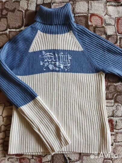 Свитер шерстяной женский 44-46