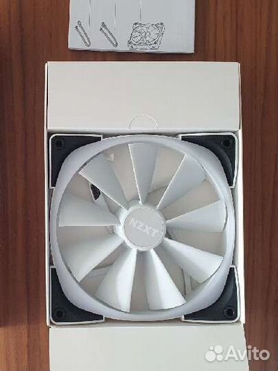 Кулер для корпуса 140 nzxt AER RGB 2