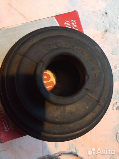 Пыльник шруса