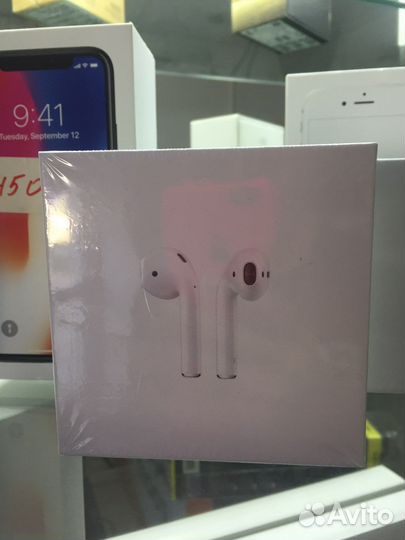 Беспроводные наушники apple airpods