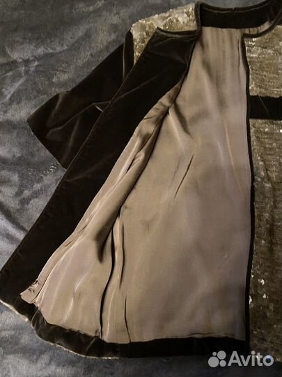 Пиджачек нарядный 44-46