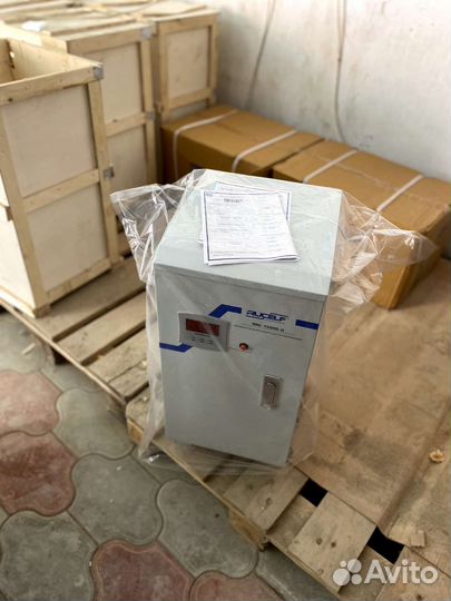 Стабилизатор напряжения 220в