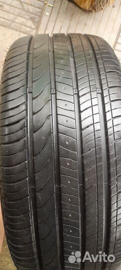 Hilo Vantage XU1 245/45 R18 100