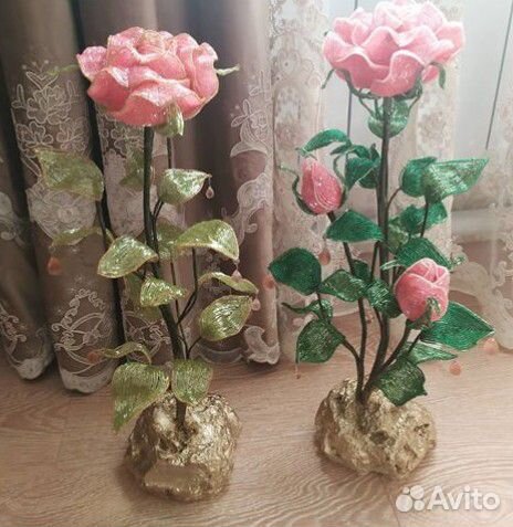 Цветы из бисера