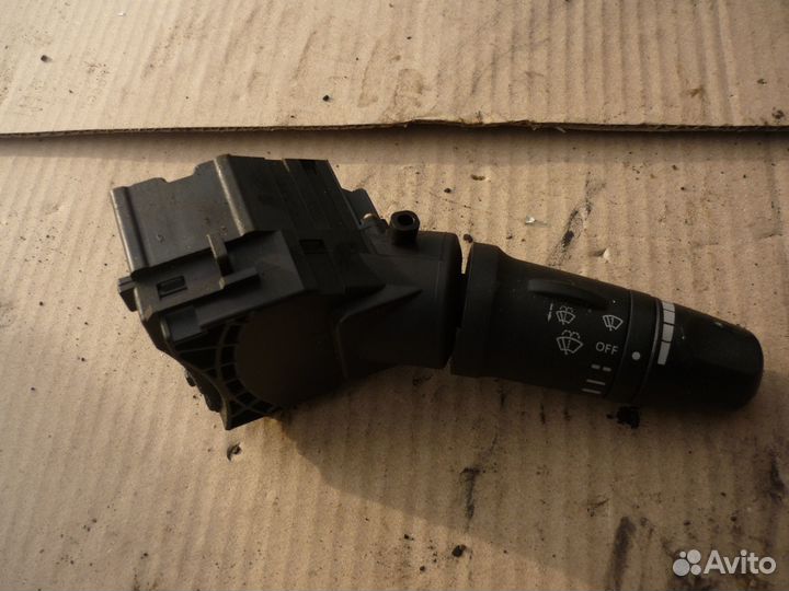 Переключатель дворников Nissan Primera P12