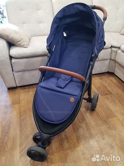 Прогулочная коляска McCan M-6