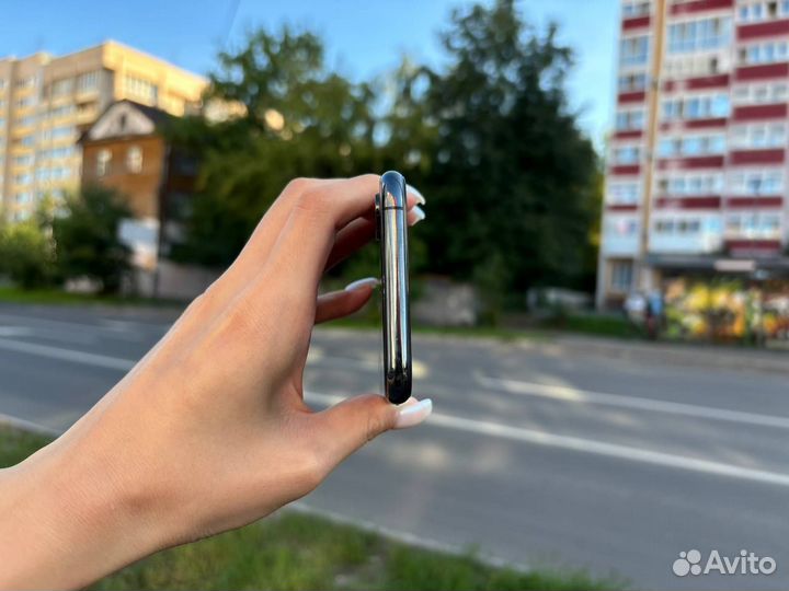 iPhone Xs, 256 ГБ