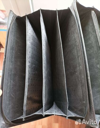 Мужской кожаный портфель Ferre