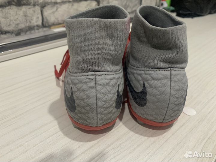 Бутсы nike 35 размер