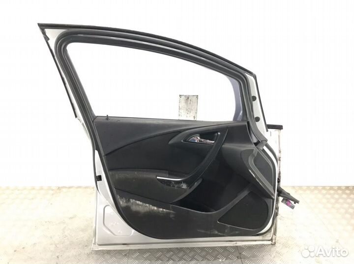 Дверь боковая Opel Astra J (2010-2017)