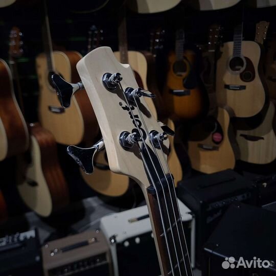 Бас-гитара cort Action-PJ (новая)