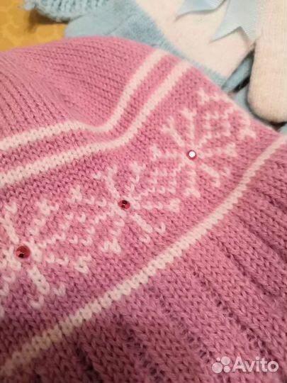 Комплект шапка, шарф, перчатки и шапочка