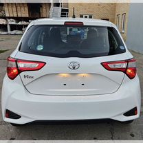 Toyota Vitz 1.0 CVT, 2019, 119 000 км, с пробегом, цена 1 250 000 руб.