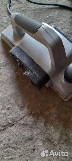 Рубанок электрический