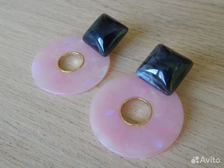 Серьги акриловые розовые