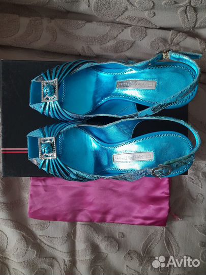 Продаю обувь производства Италии