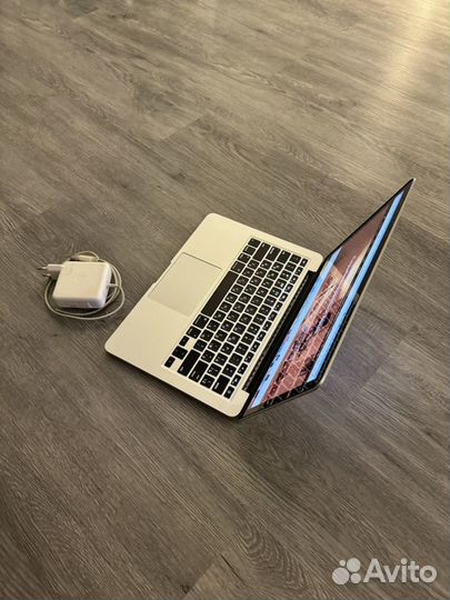 Apple MacBook Pro 13 with retina display